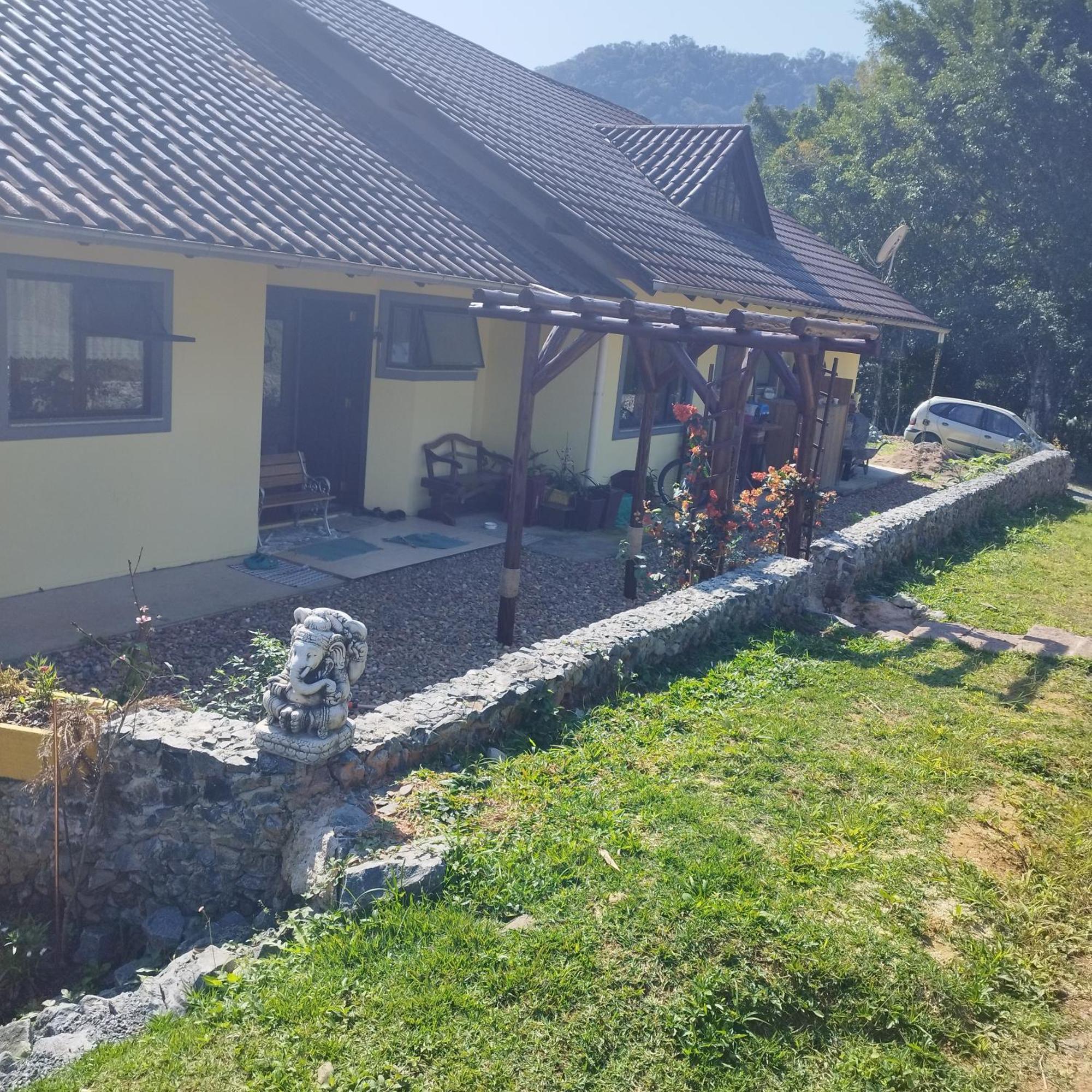 Casa Suica 4p Master Luxo